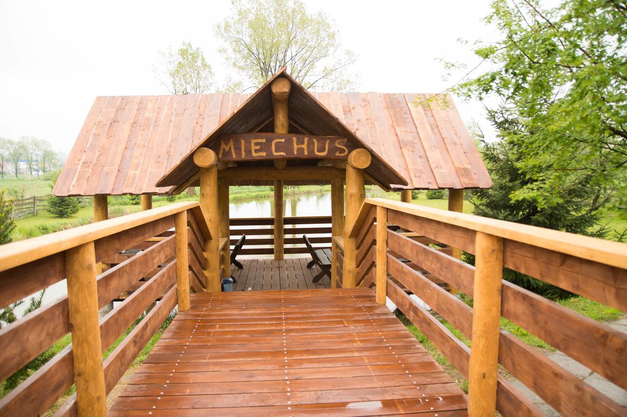 Zajazd Miechus Miechów Exterior foto